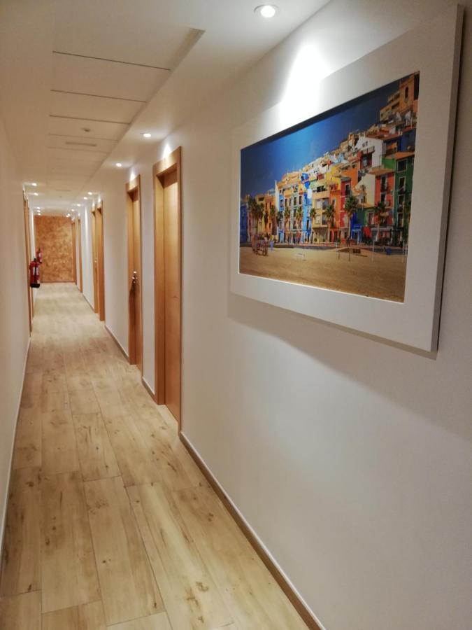 ויאחויוסה Hostal Rosa מראה חיצוני תמונה