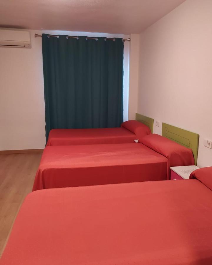 ויאחויוסה Hostal Rosa מראה חיצוני תמונה