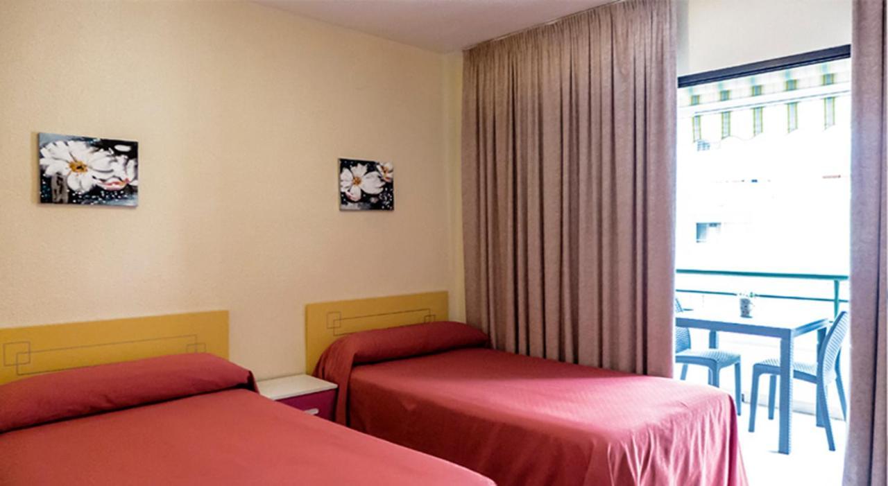 ויאחויוסה Hostal Rosa מראה חיצוני תמונה