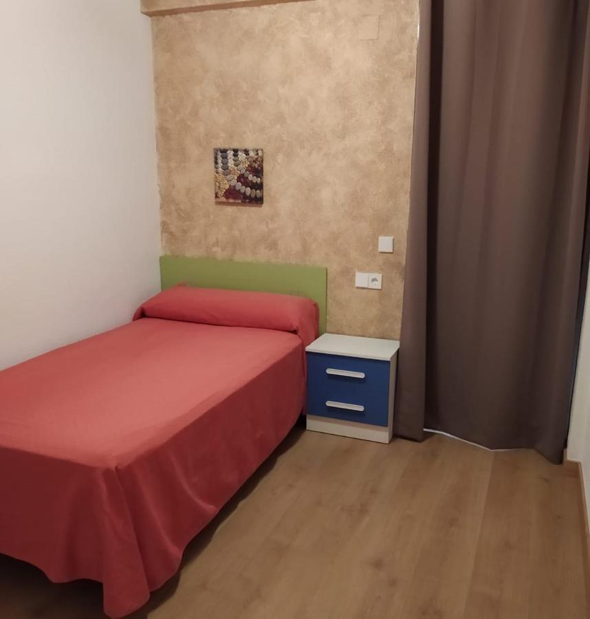 ויאחויוסה Hostal Rosa מראה חיצוני תמונה